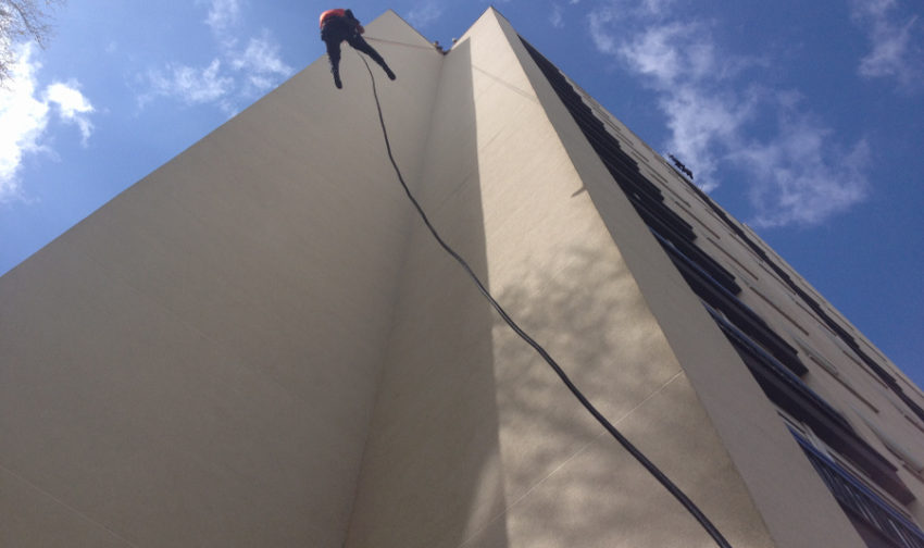 Descente en rappel en Bretagne