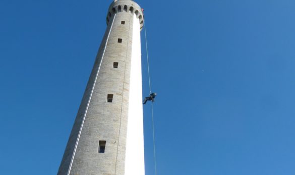 Descente en rappel en Bretagne